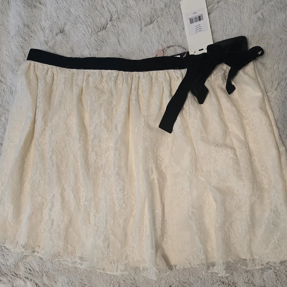 LoveShackFancy Dame Skirt - Picture 3 of 7